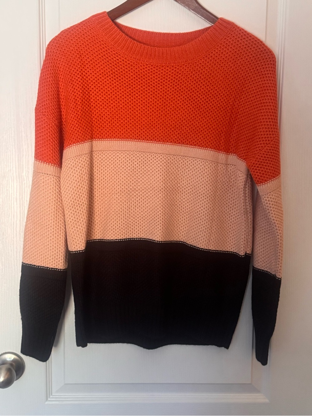 Women’s Colorblock Crewneck Sweater